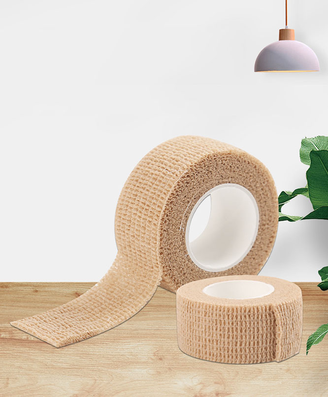 Self-adhesive elastic bandage roll for medical compression and support